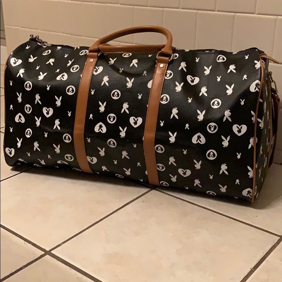 PLAYBOY Handbags - Like NEW a Playboy duffel bag